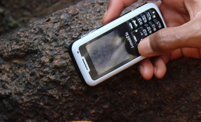 Usar-el-móvil-en-Camboya