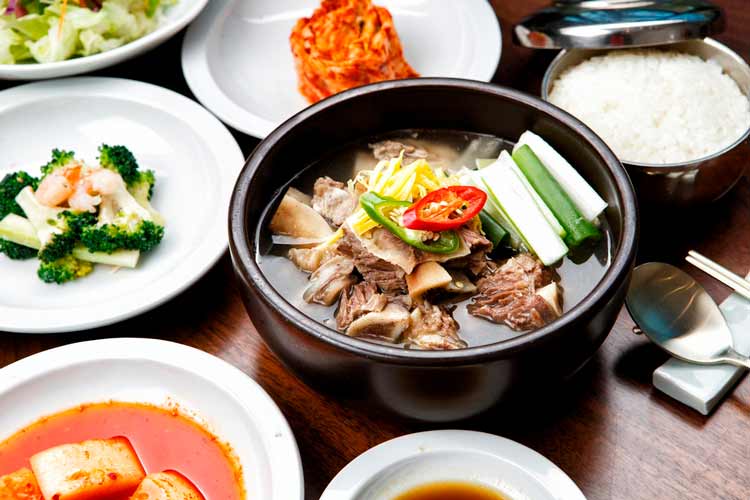 6 platos coreanos con los que amarás la cocina asiática | Comer en Corea
